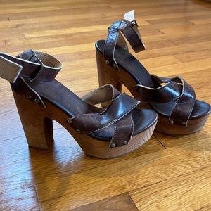 Bed Stu Leather & Wood Platform Heels 70s boho style